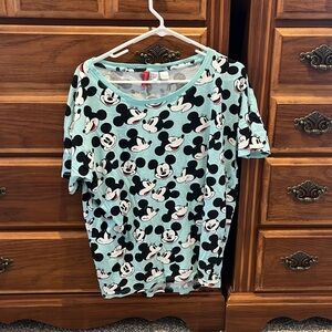 H&M Mickey Mouse shirt